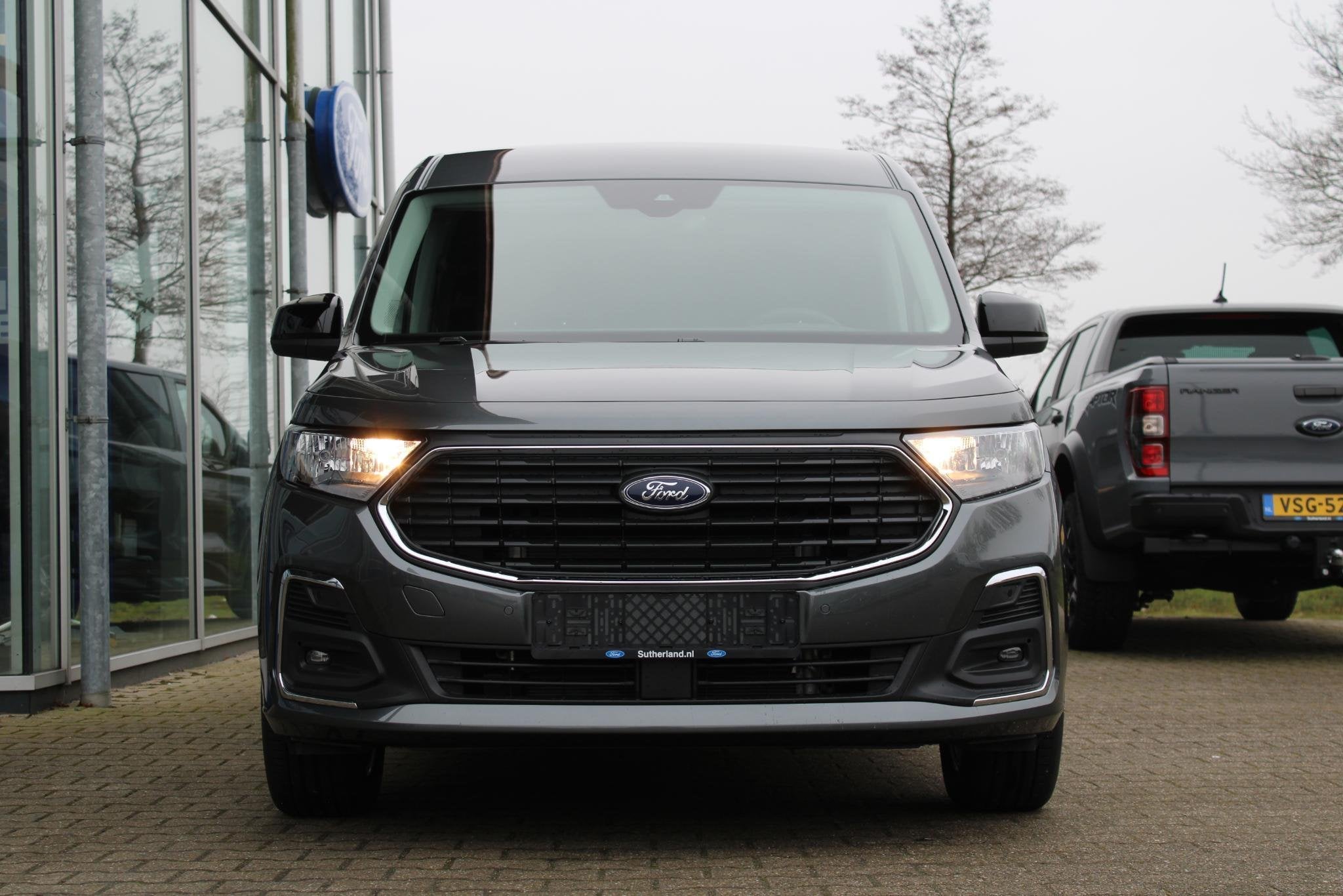 Ford Transit Connect 1.5 EcoBoost PHEV L2 Limited 150pk | DE, 1498 cc, 4 cilinders, 150 pk, Bedrijf