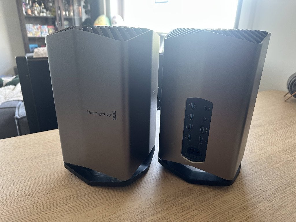 Blackmagic Egpu pro vega 56, Gebruikt, AMD, Ophalen of Verzenden, GDDR5