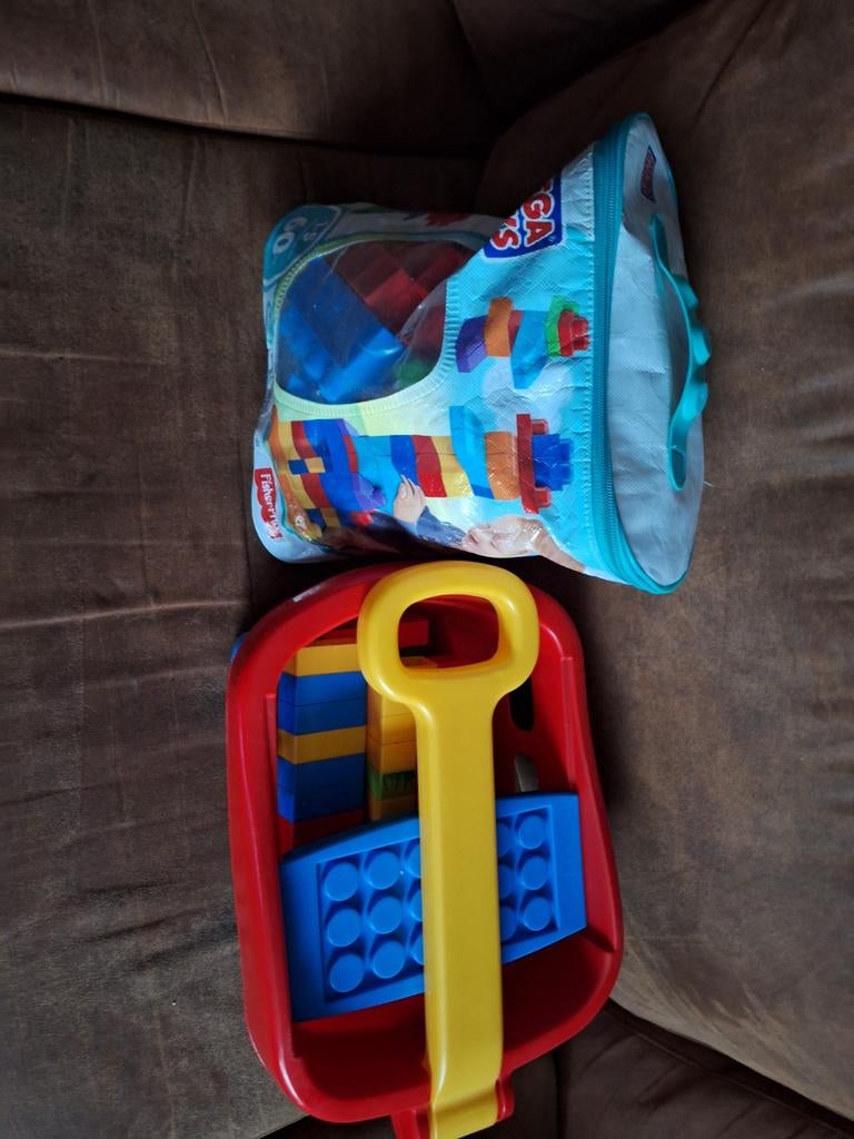 Plastic speel blokken, Ophalen, Gebruikt, Losse stenen