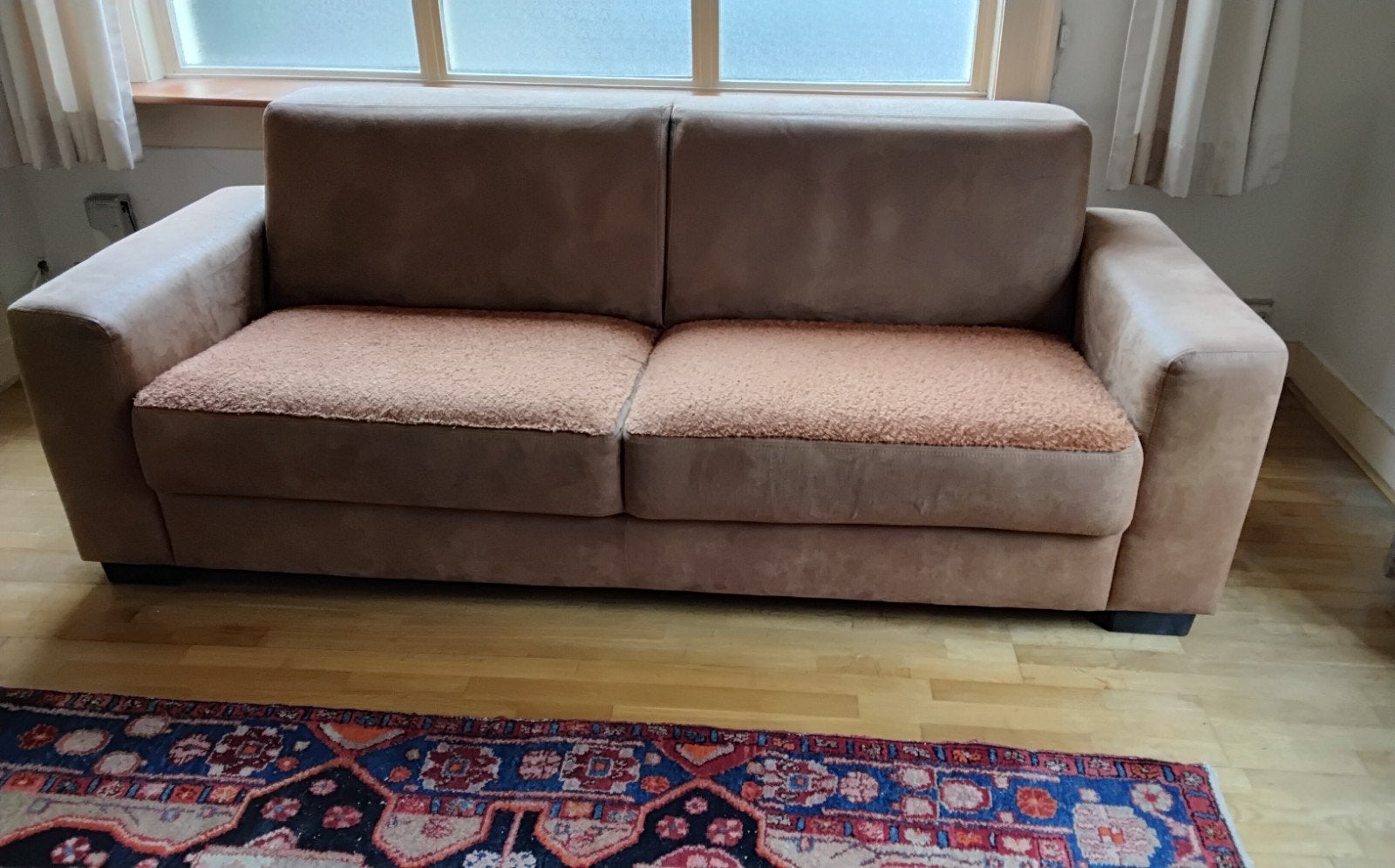 Bank voor lange mensen, Huis en Inrichting, Banken | Bankstellen, Ophalen, Gebruikt, 75 tot 100 cm, Stof