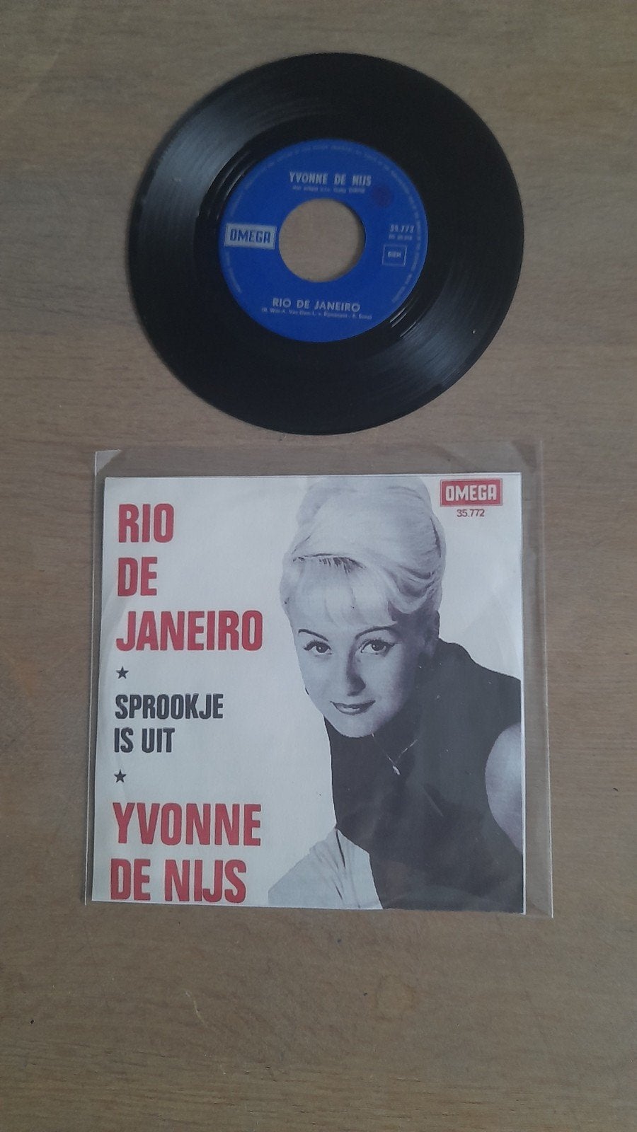 Yvonne de Nijs- Rio de Janeiro., Ophalen of Verzenden, Gebruikt, Overige formaten, Levenslied of Smartlap