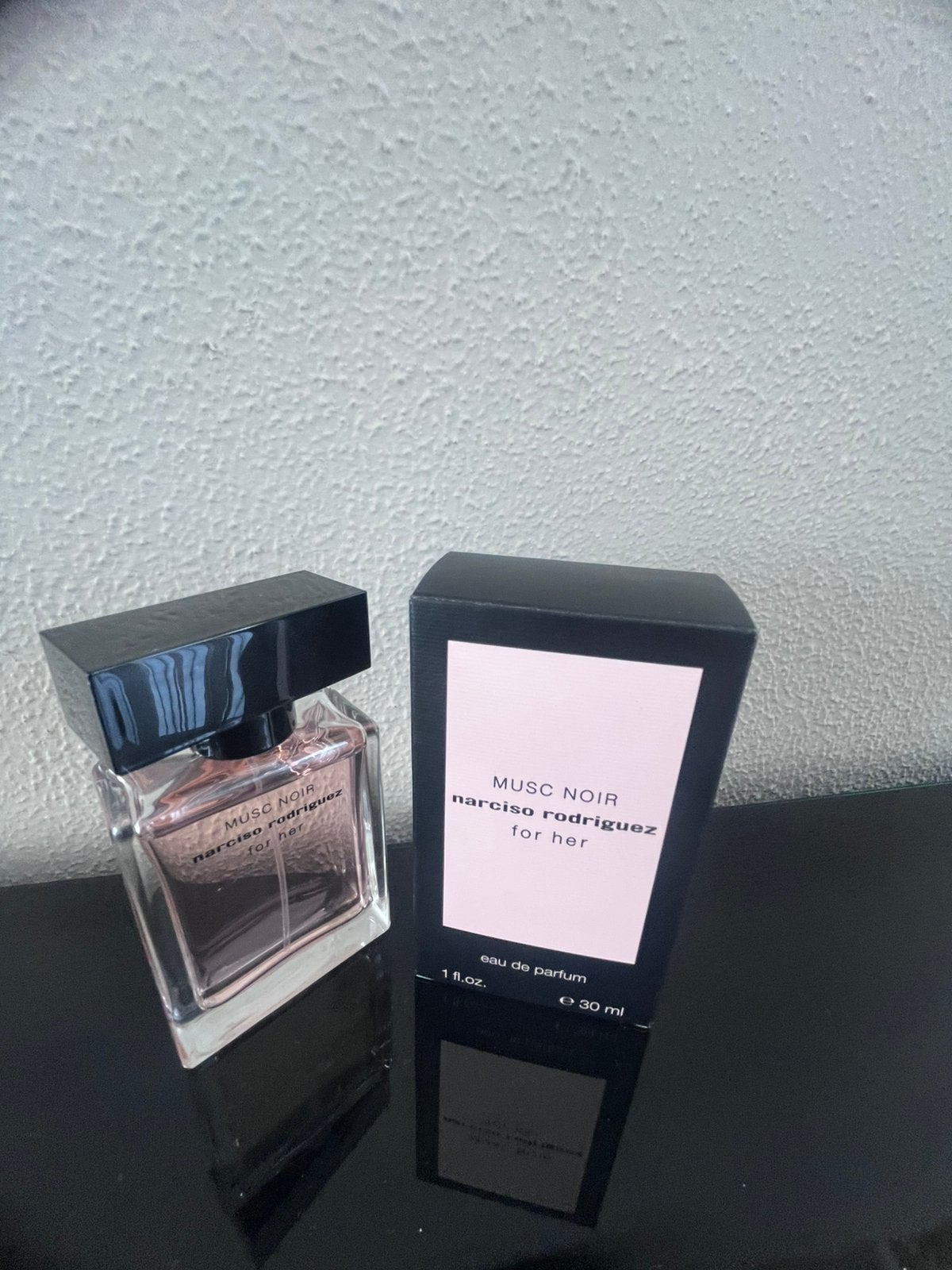 Parfum nieuw Narciso Rodriquez musc noir for her, Verzamelen, Ophalen of Verzenden, Nieuw, Parfumfles, Gevuld
