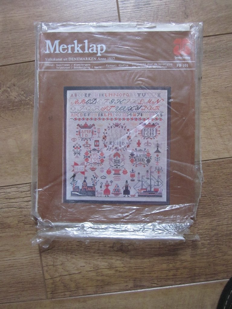 Merklap Volkskunst uit Denemarken Anno 1857,Jamka Trading, Ophalen of Verzenden, Gebruikt, Handborduren, Patroon