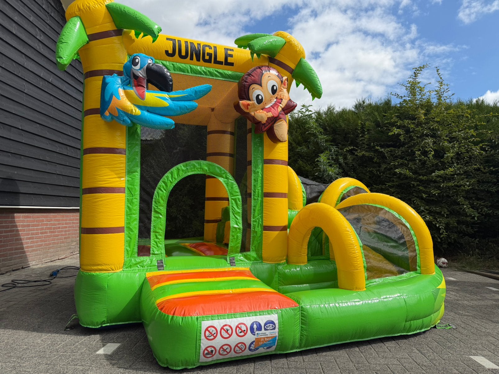 Jungle springkussen te huur, Ophalen, Gebruikt