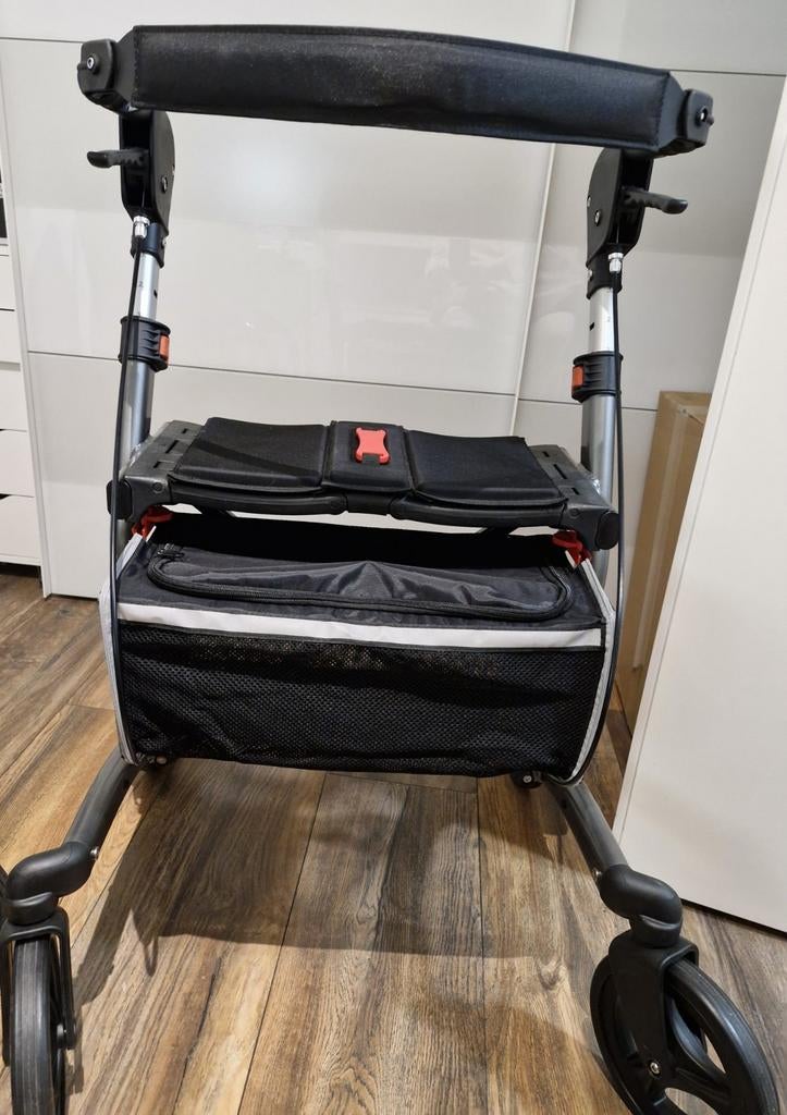 Rollator Multimotion Trollimaster RG70 (Medium), Ophalen, Opvouwbaar, Zo goed als nieuw