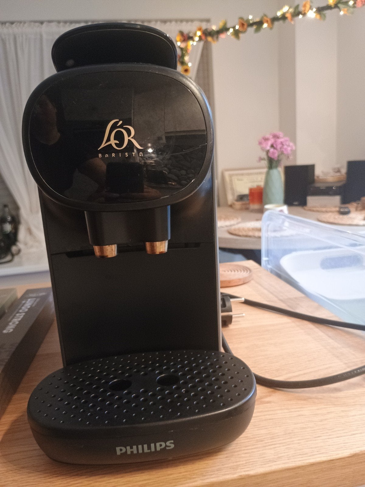 Philips LOR Barista coffee machine, Ophalen, Zo goed als nieuw, Koffiemachine, Koffiepads en cups