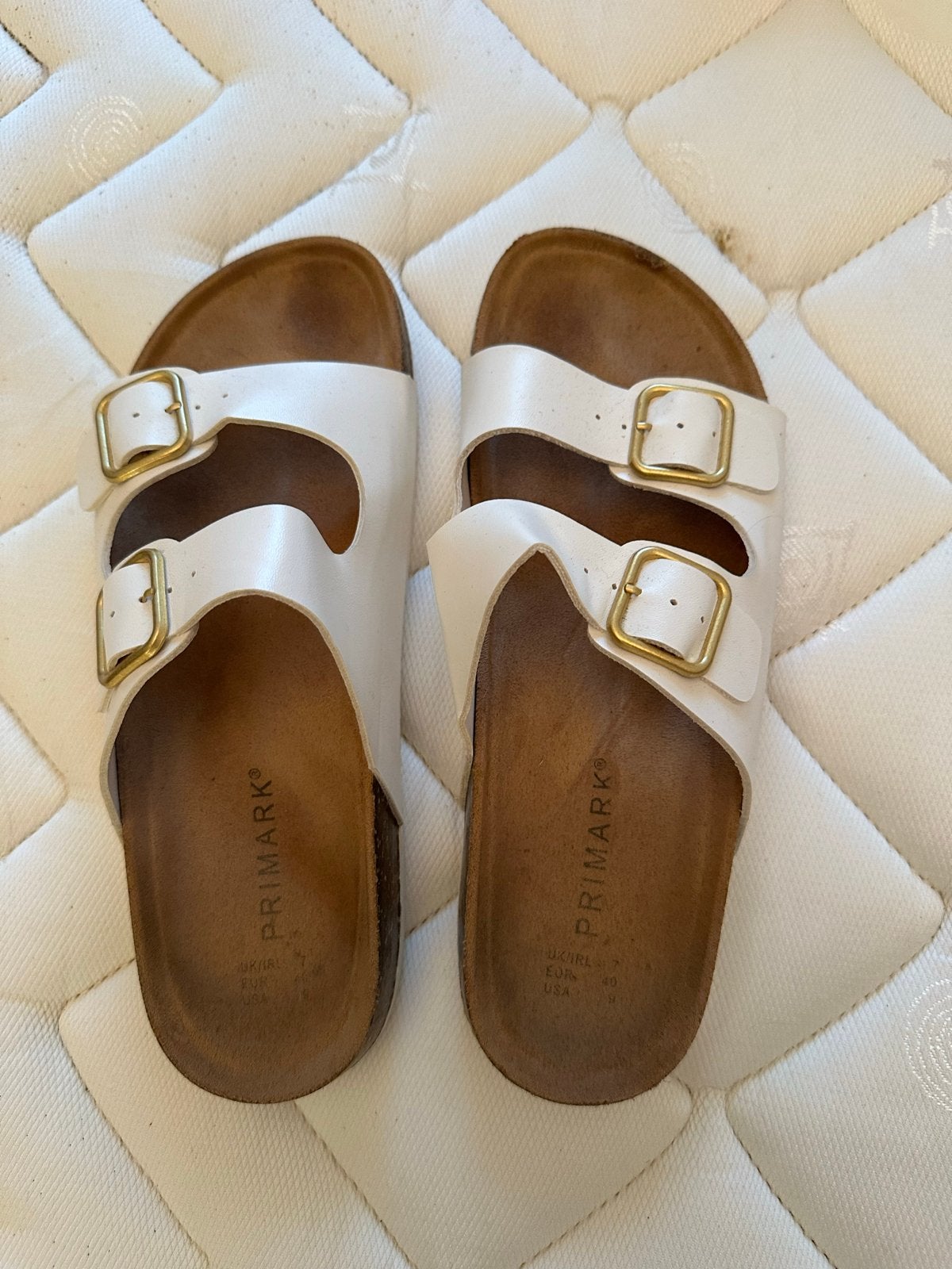 Primark slippers maat 40, Ophalen of Verzenden, Gedragen, Wit, Slippers