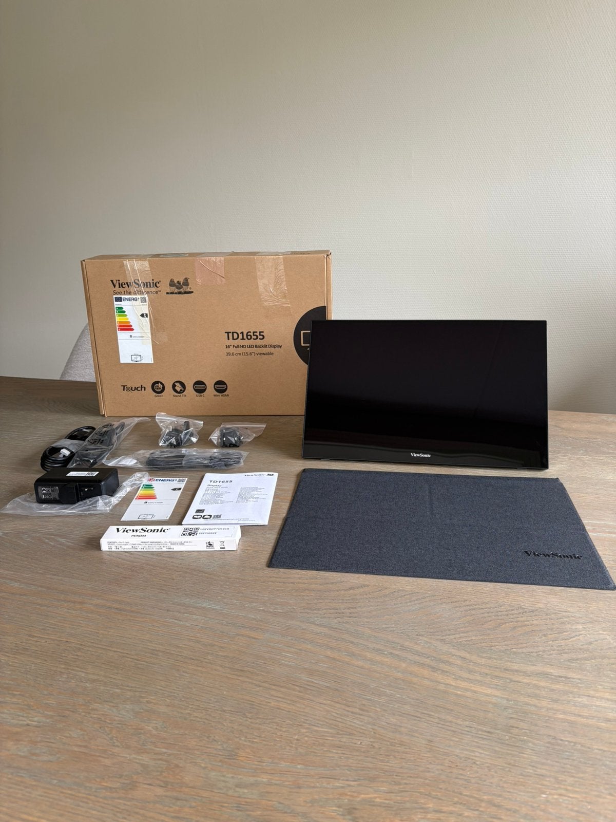 ViewSonic LED touch monitor TD1655 16" Full HD, !, !, Ophalen of Verzenden, Zo goed als nieuw