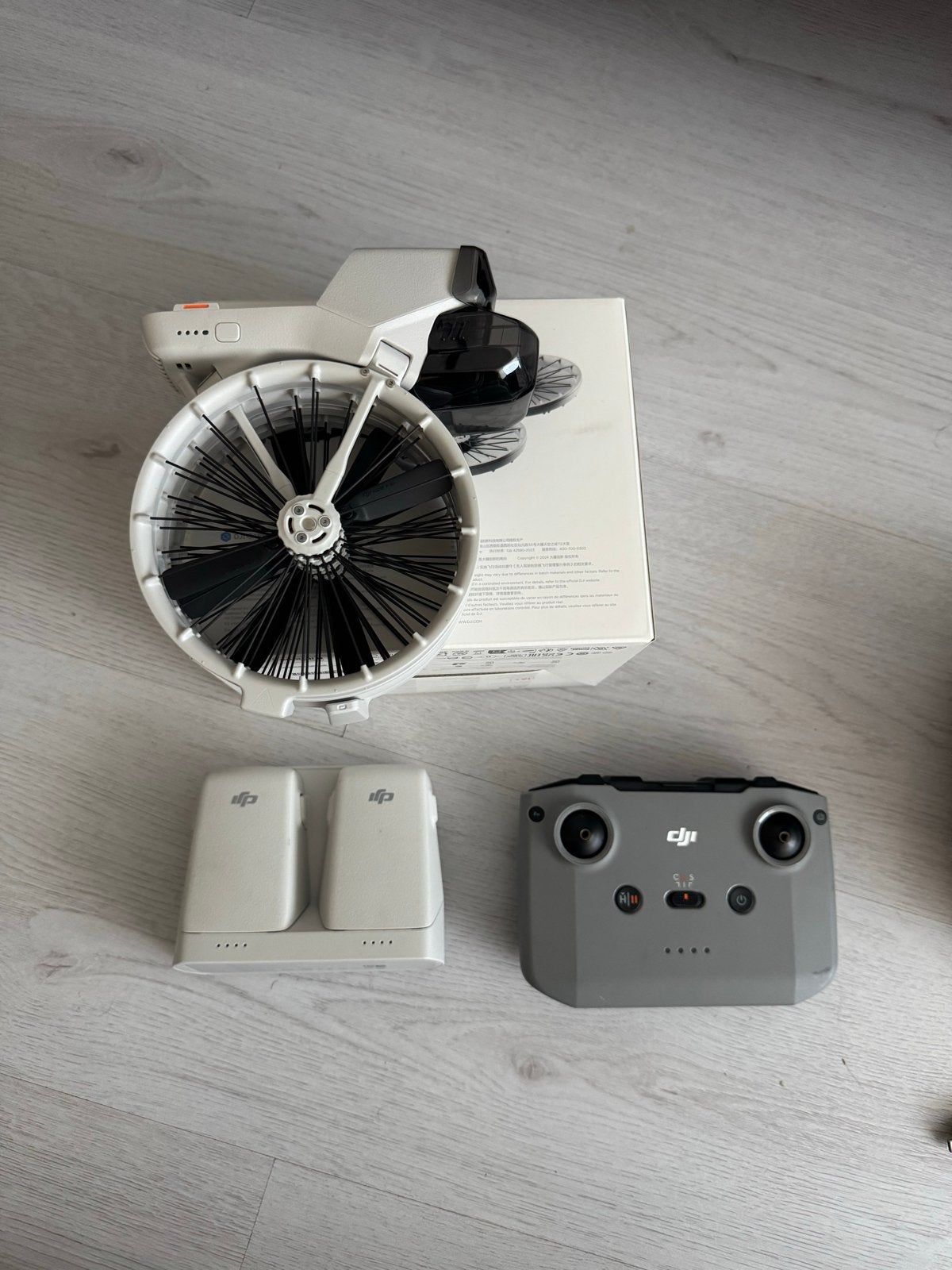 Nieuwe DJI Flip Drone - Ongebruikt en in perfecte staat, Audio, Tv en Foto, Cameradrone, Nieuw, 1 tot 5 kilometer, Minder dan 250 gram