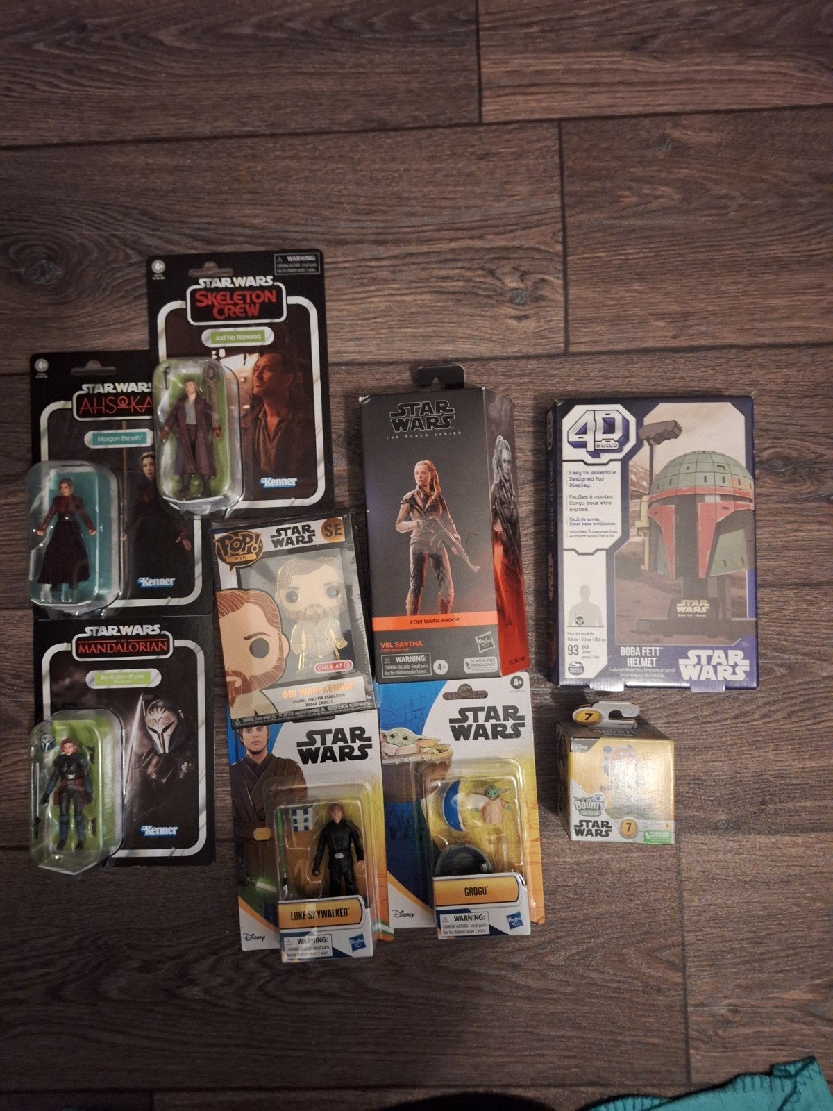 Star Wars actiefiguren en Boba Fett helm model, Ophalen of Verzenden, Nieuw