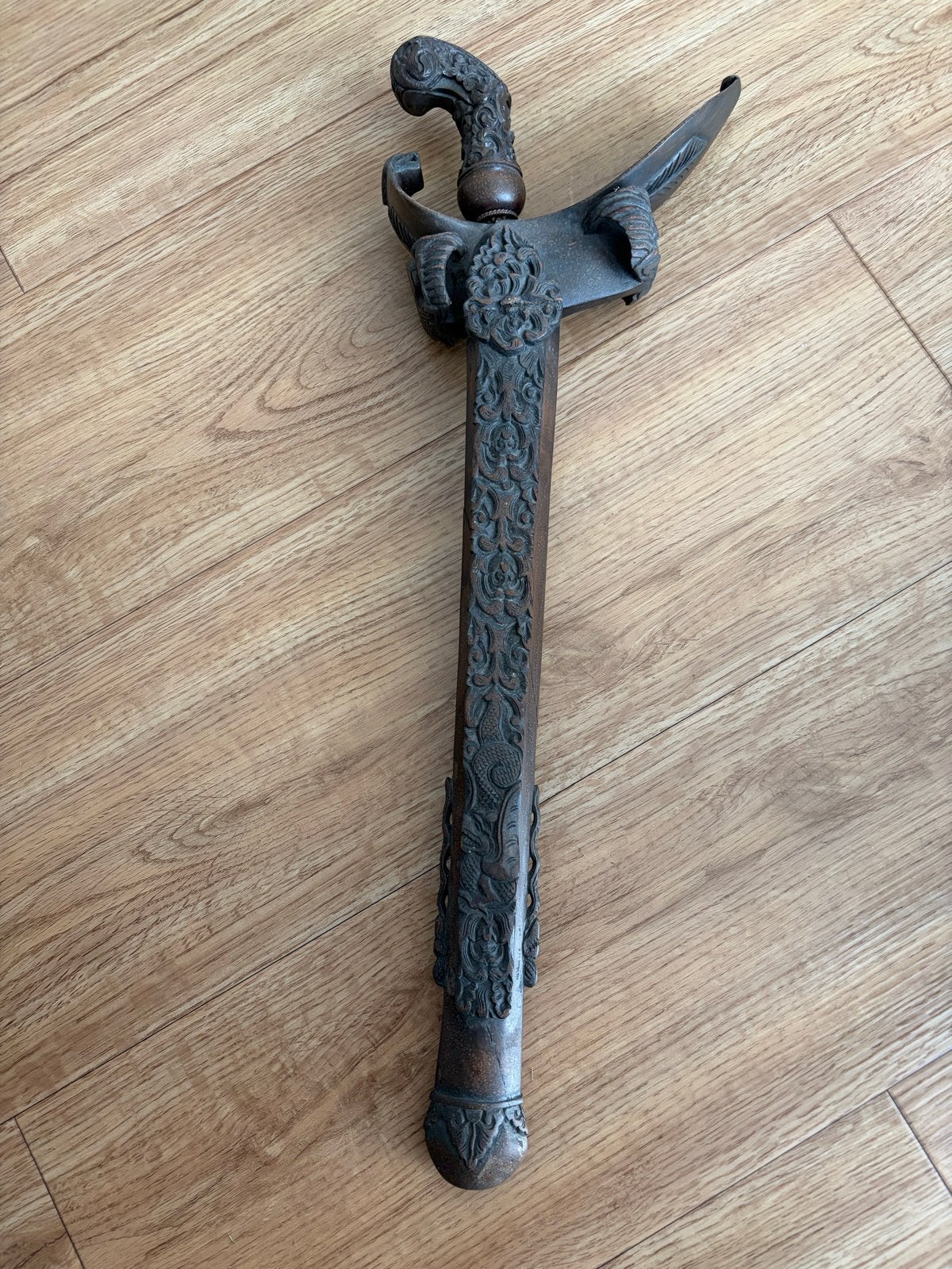 Traditionele Indonesische Kris met Rijk Snijwerk - 53cm, Antiek en Kunst, Ophalen of Verzenden