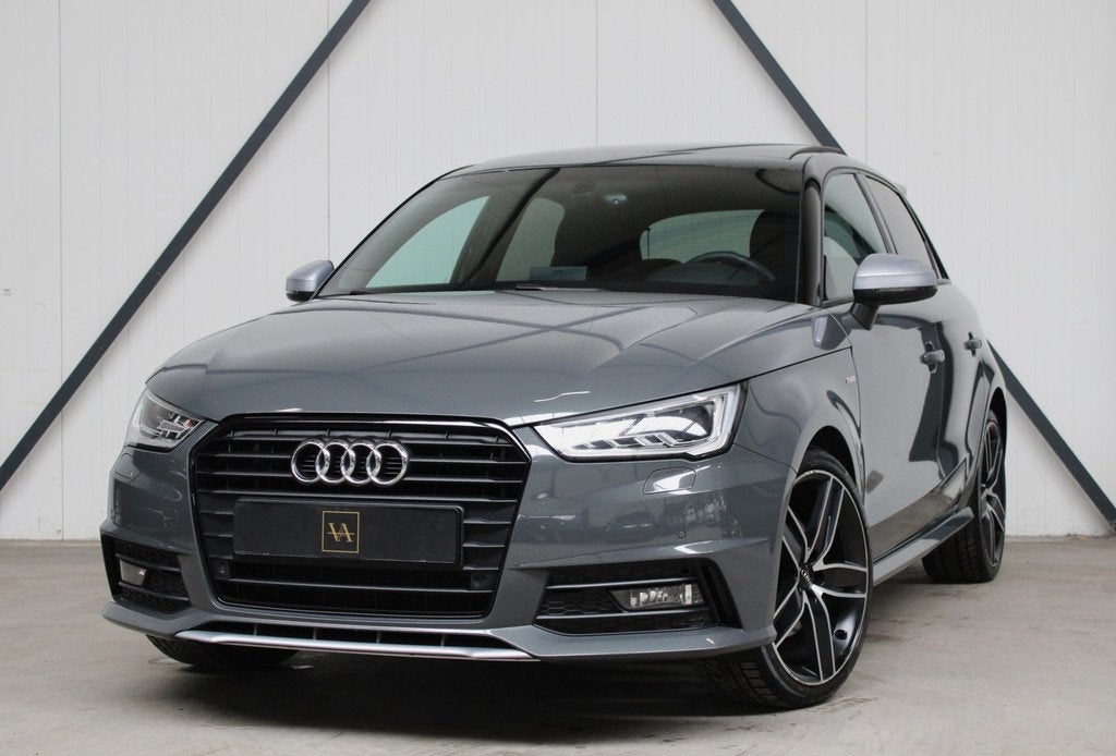 Audi A1 Sportback 1.4 TFSI S-Line sport l Panoramadak l LED, 125 pk, 4 cilinders, 4 stoelen, Origineel Nederlands
