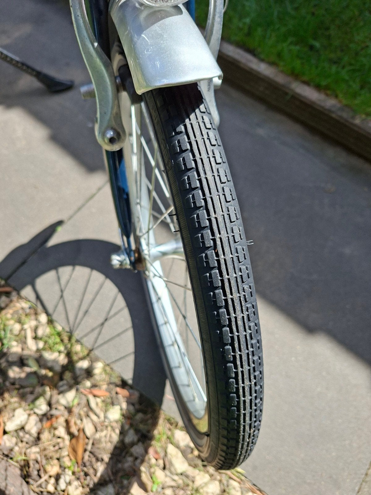 Foto 3 van VOUWFIETS 16 INCH MET 3 VERSNELLINGEN