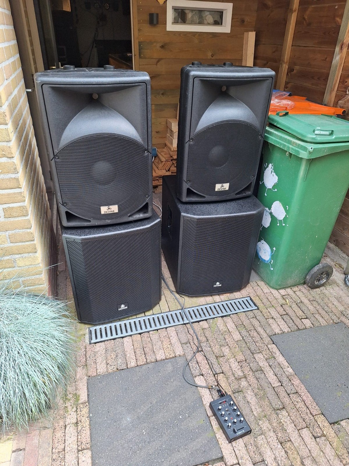 Devine artist setje gloed nieuw, Overige merken, Subwoofer, Nieuw, Ophalen of Verzenden