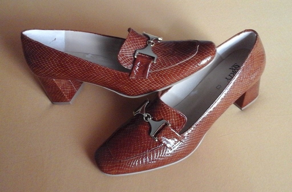 Nieuwe Leren pumps maat 41, Overige kleuren, Nieuw, Ophalen of Verzenden, Sporty Six