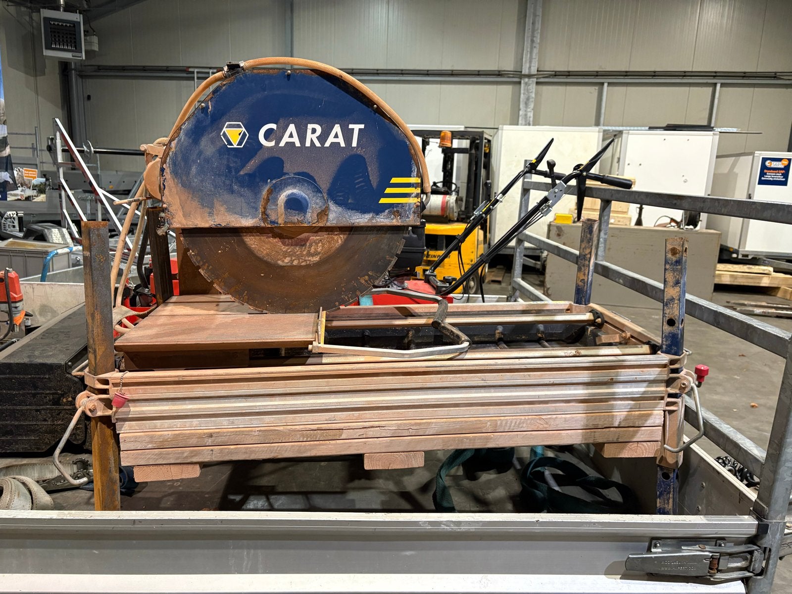 Carat T-6010 Tegelzaag - Krachtige Zaagmachine, Ophalen, Gebruikt, Cirkelzaag, 70 mm of meer