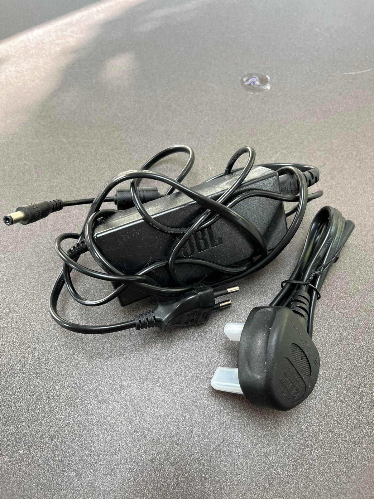 Oplader JBL Xtreme muziekbox, Ophalen of Verzenden, Zo goed als nieuw, Minder dan 60 watt, JBL