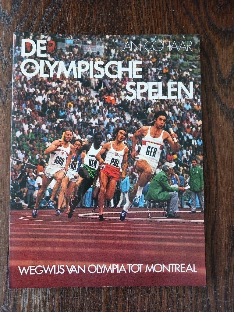5-tal boeken/magazines Olympische Spelen, Ophalen, Zo goed als nieuw, Overige sporten