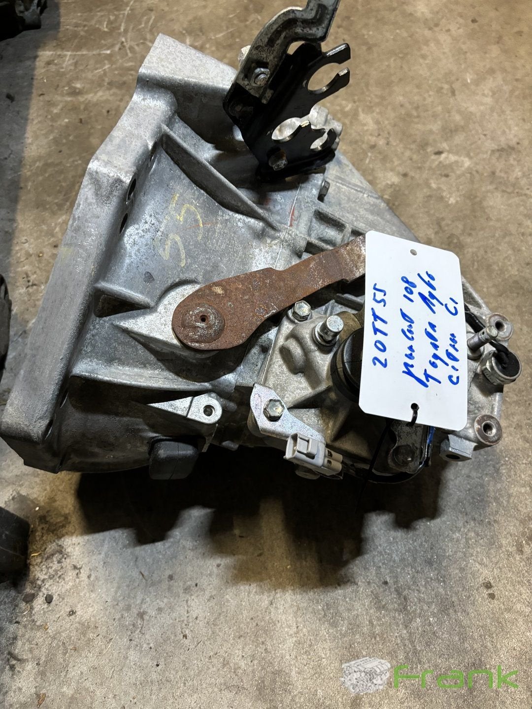 versnellingsbak code 20tt55 citroen c1 Peugeot 108 Toyota ay, Auto-onderdelen, Transmissie en Toebehoren, Ophalen, Gebruikt, -