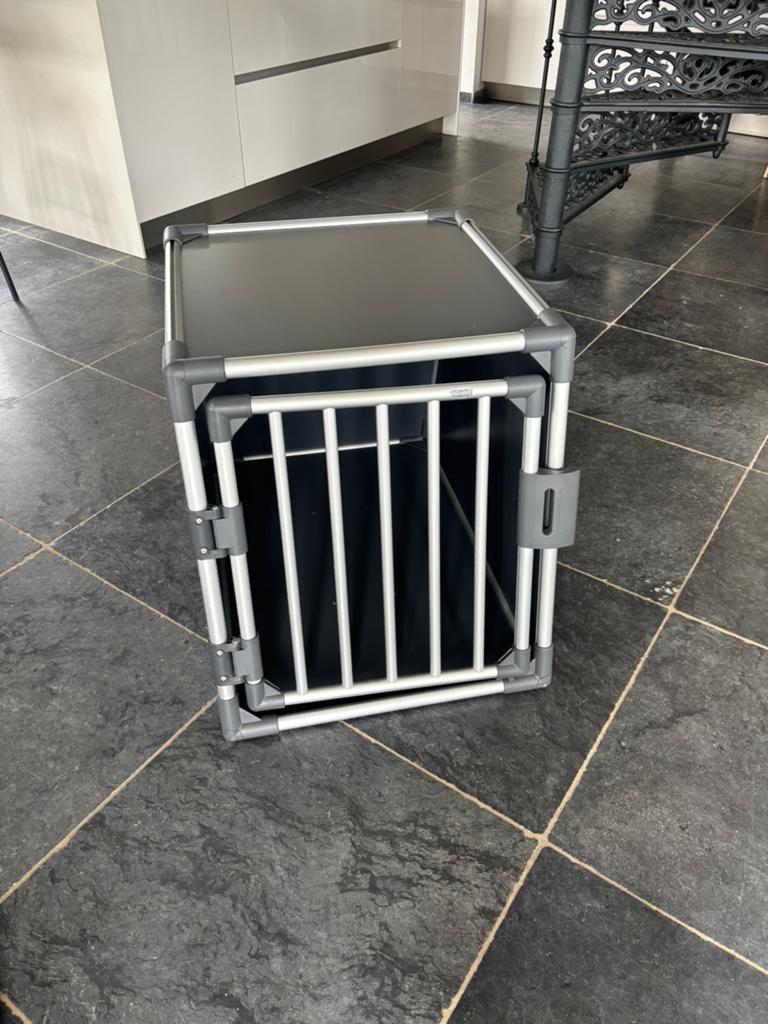 Trixie Vervoersbox Autohondenbench M-L, Dieren en Toebehoren, Ophalen, Gebruikt