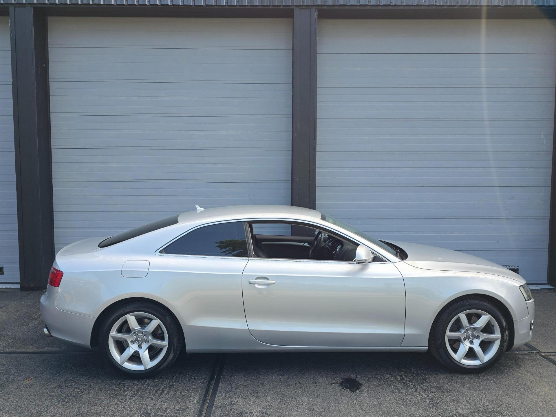 Audi A5 Coupé 3.2 V6 quattro youngtimer, Auto's, Automaat, Gebruikt, 4 stoelen, Bedrijf