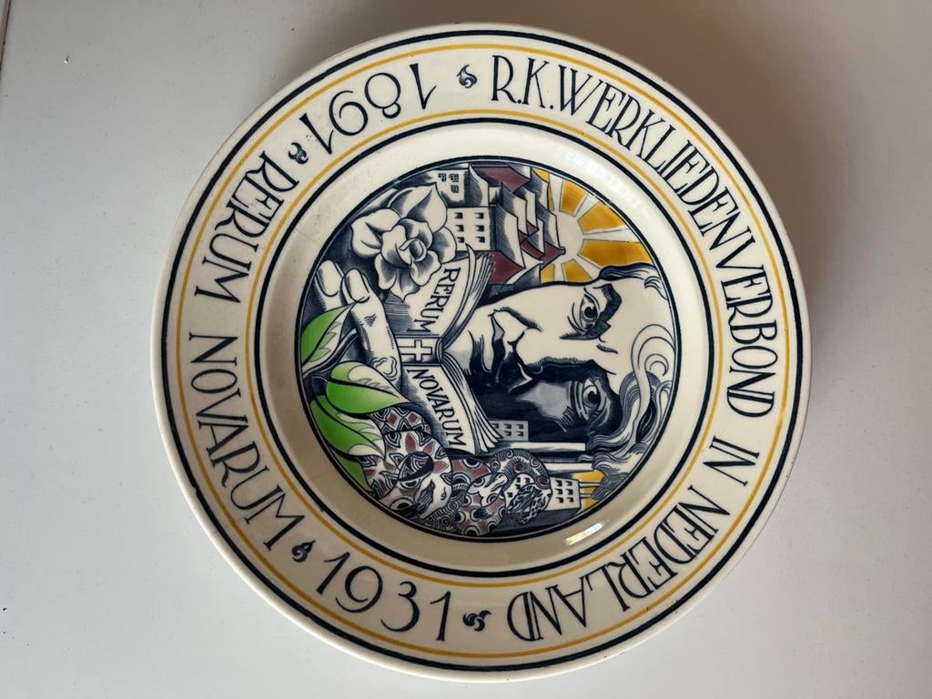Herdenkingsbord R.K. Werkliedenverbond 1891-1931, Antiek en Kunst, Antiek | Wandborden en Tegels, Ophalen of Verzenden