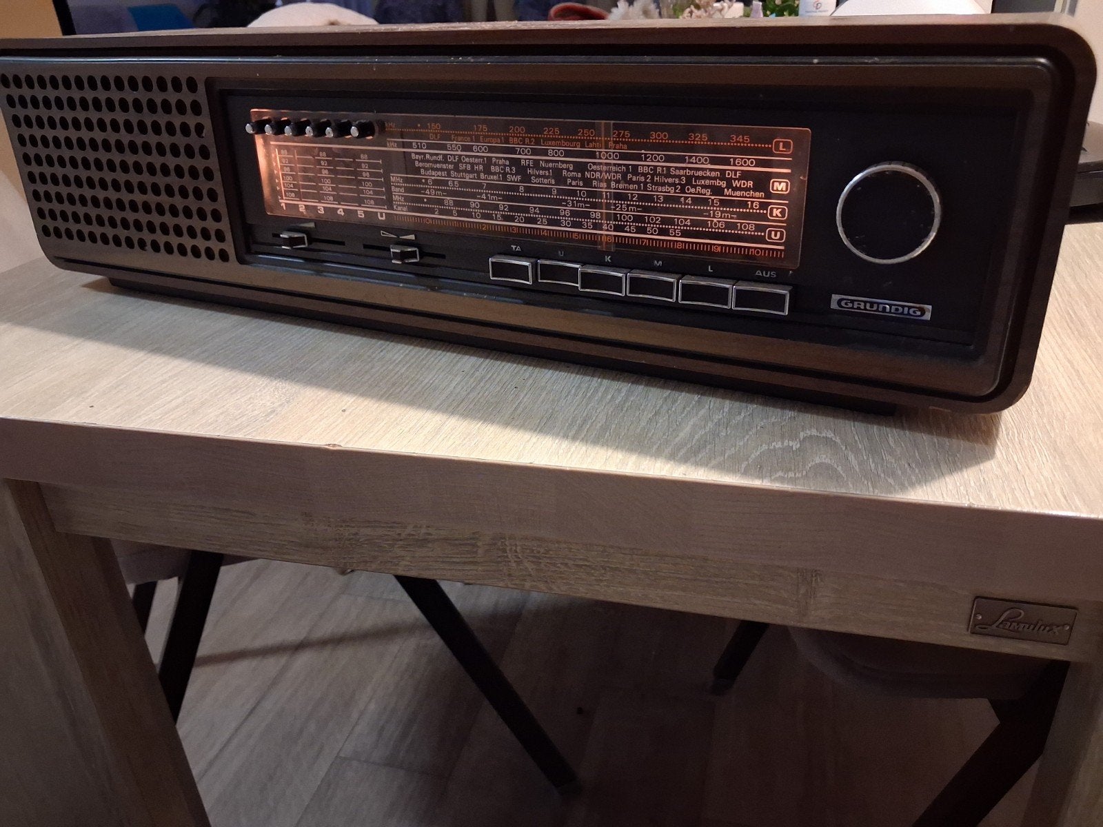 Vintage Grundig Radio - Klassieke Transistorradio, Audio, Tv en Foto, Ophalen of Verzenden, Niet werkend, Transistorradio