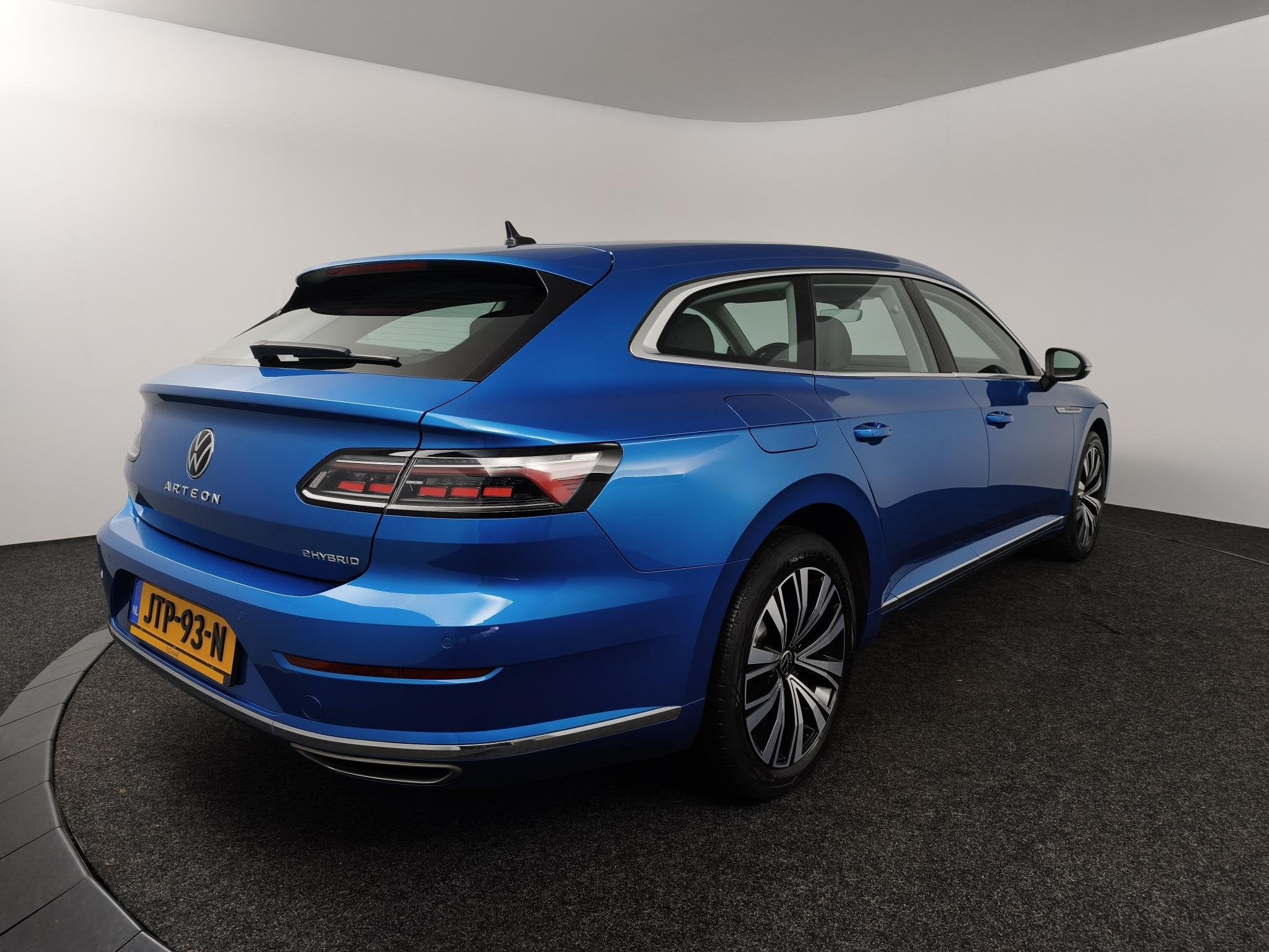 Volkswagen Arteon Shooting Brake 1.4 eHybrid Elegance | Navi, Auto's, Arteon, Gebruikt, Verwarmde buitenspiegels, Blauw