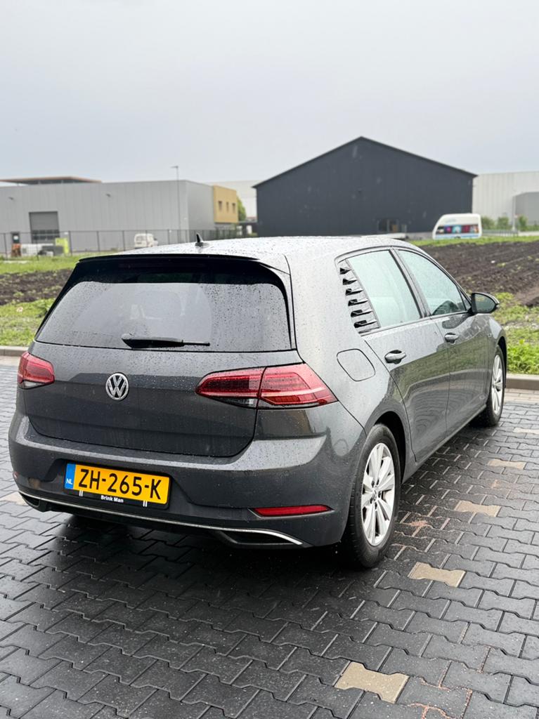 Volkswagen Golf 7.5 1.5 TSI 130pk 2019 Grijs, Auto's, Voorwielaandrijving, 1498 cc, 4 cilinders, Origineel Nederlands