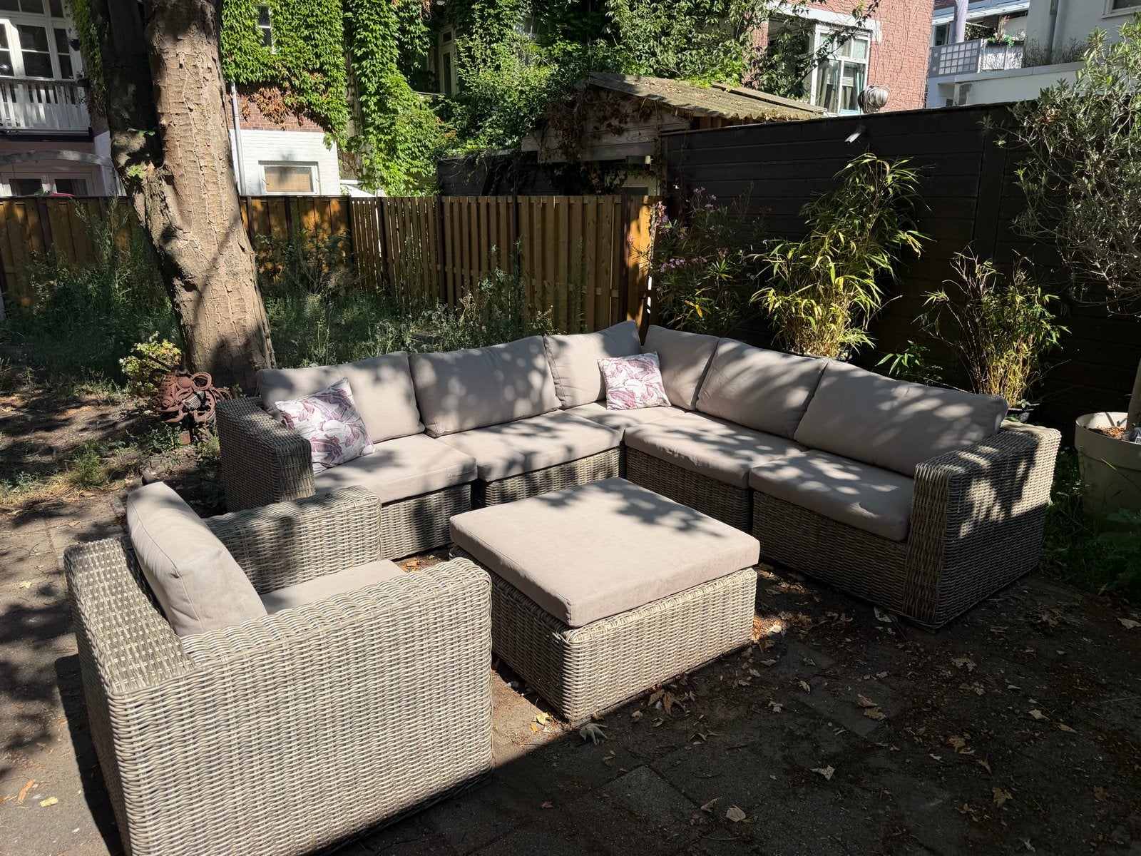 Complete Wicker Loungeset met Hoekbank, Stoel en Tafel, Tuin en Terras, Tuinsets en Loungesets, Ophalen, Gebruikt, Meer dan 8 zitplaatsen