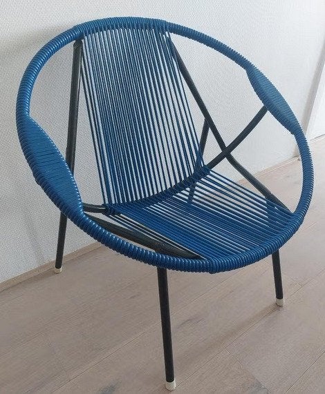 Vintage 1961 Spaghetti stoel - voor volwassenen., Ophalen, Gebruikt, Blauw, Retro jaren '60