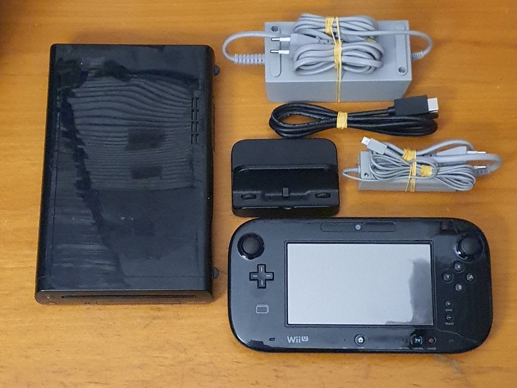 Nintendo Wii U 32GB met GAMEPAD & Kabels, Spelcomputers en Games, Spelcomputers | Nintendo Wii U, Ophalen of Verzenden, Gebruikt