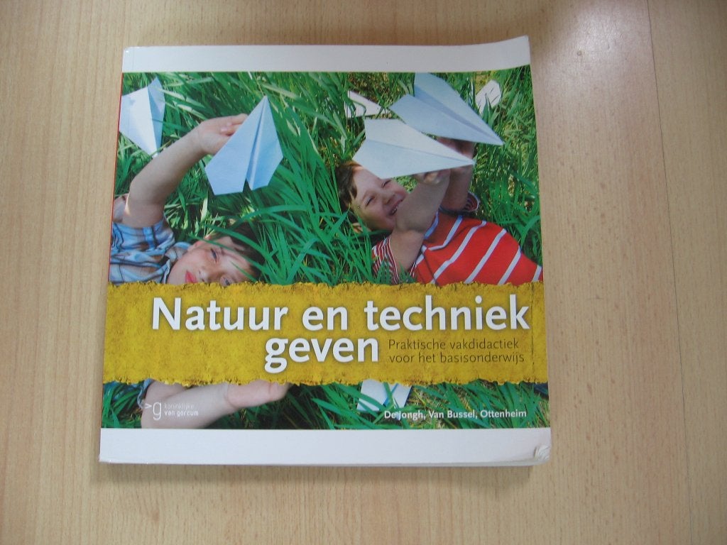 Natuur en techniek geven, pabo boek, Boeken, Studieboeken en Cursussen, Ophalen of Verzenden, Beta, Zo goed als nieuw, HBO