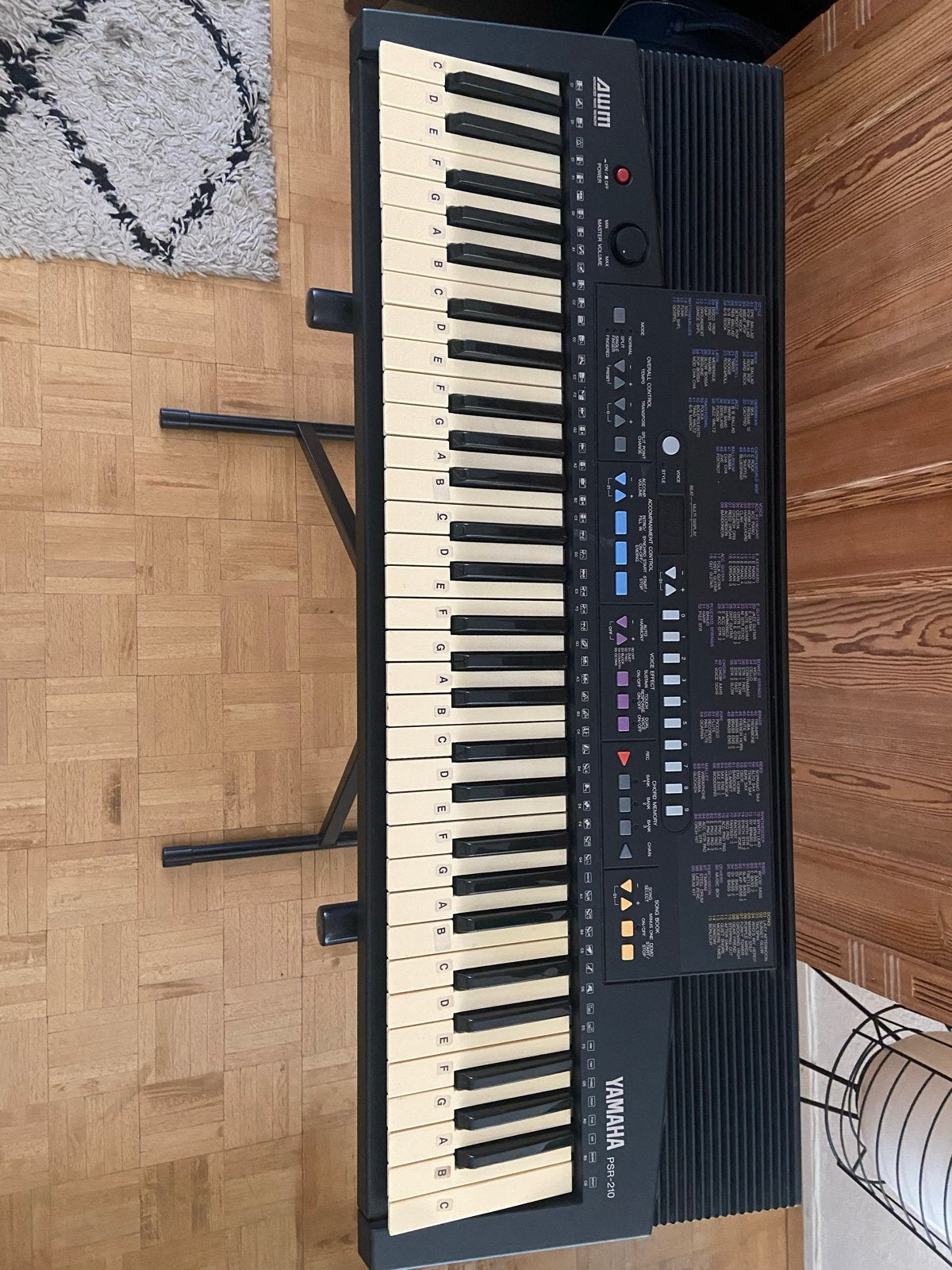 Yamaha PSR-210 Keyboard met standaard en adapter, Muziek en Instrumenten, Keyboards, Ophalen, Yamaha, Met standaard, 61 toetsen