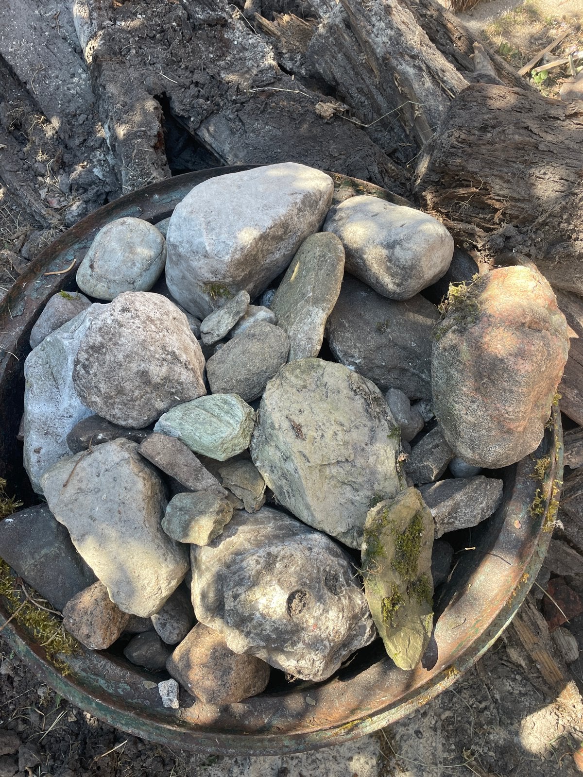 Diverse decoratieve rotsen en keien voor tuin of vijver, Tuin en Terras, Ophalen, Overige materialen, Gebruikt, Kei