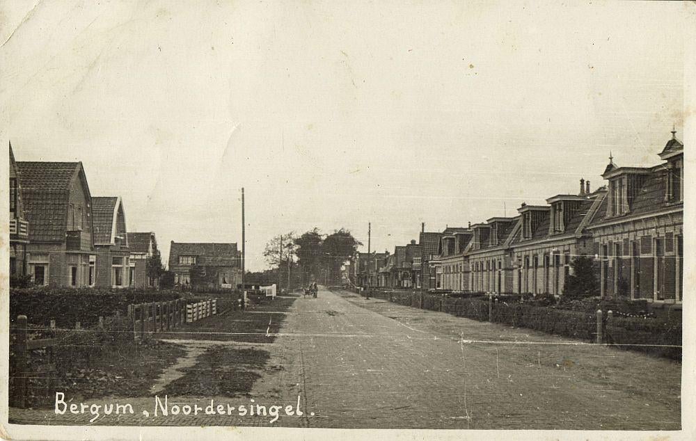 BERGUM, Noordersingel (1931) Fotokaart, Ophalen of Verzenden, 1920 tot 1940, Gelopen, Friesland