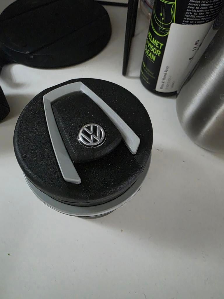 VW Auto Asbak met LED Verlichting, Auto diversen, Auto-accessoires, Nieuw, Ophalen of Verzenden