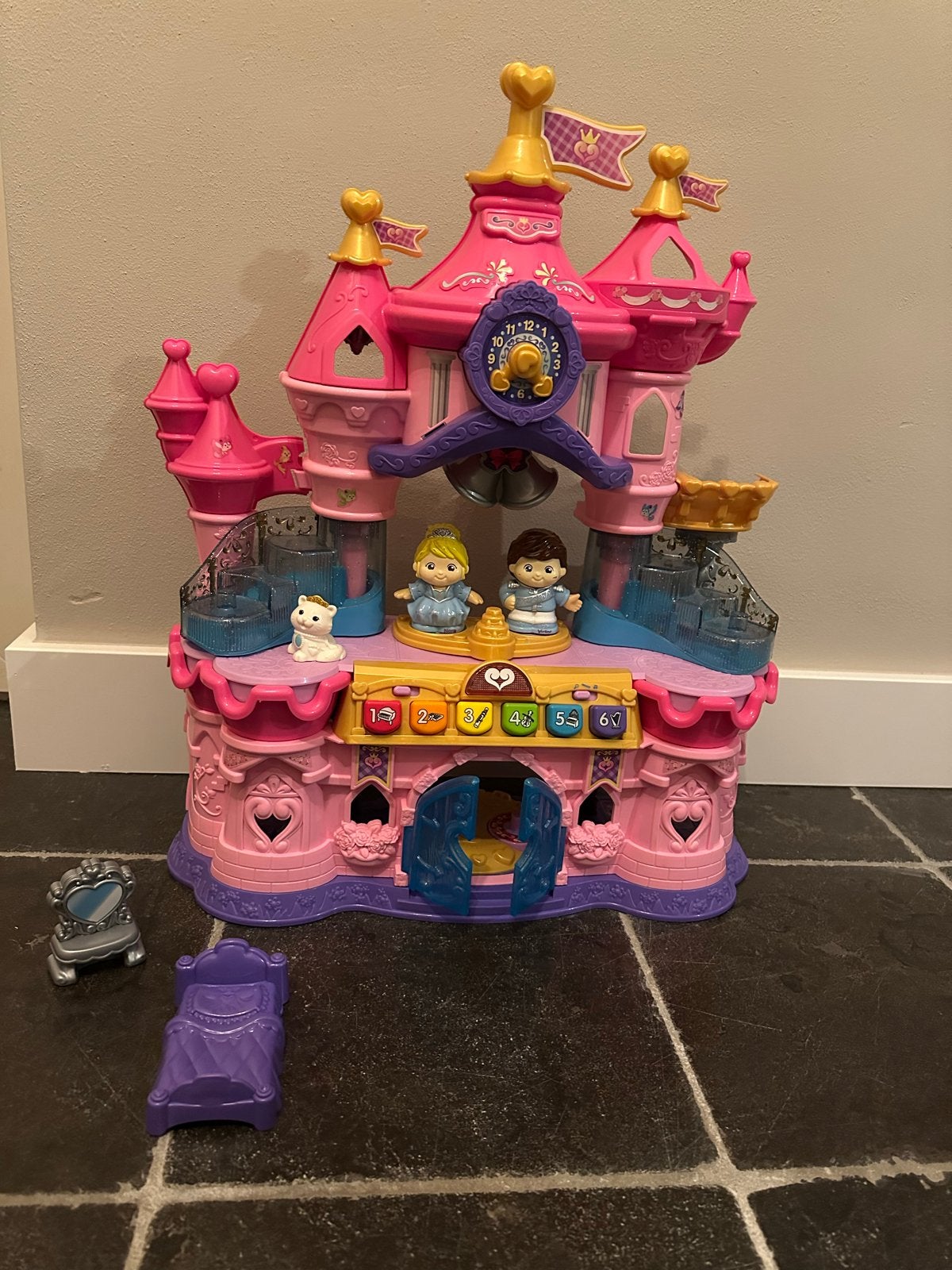 Vtech Magisch Betoverd Kasteel met accessoires, Ophalen of Verzenden, Zo goed als nieuw, 2 tot 4 jaar