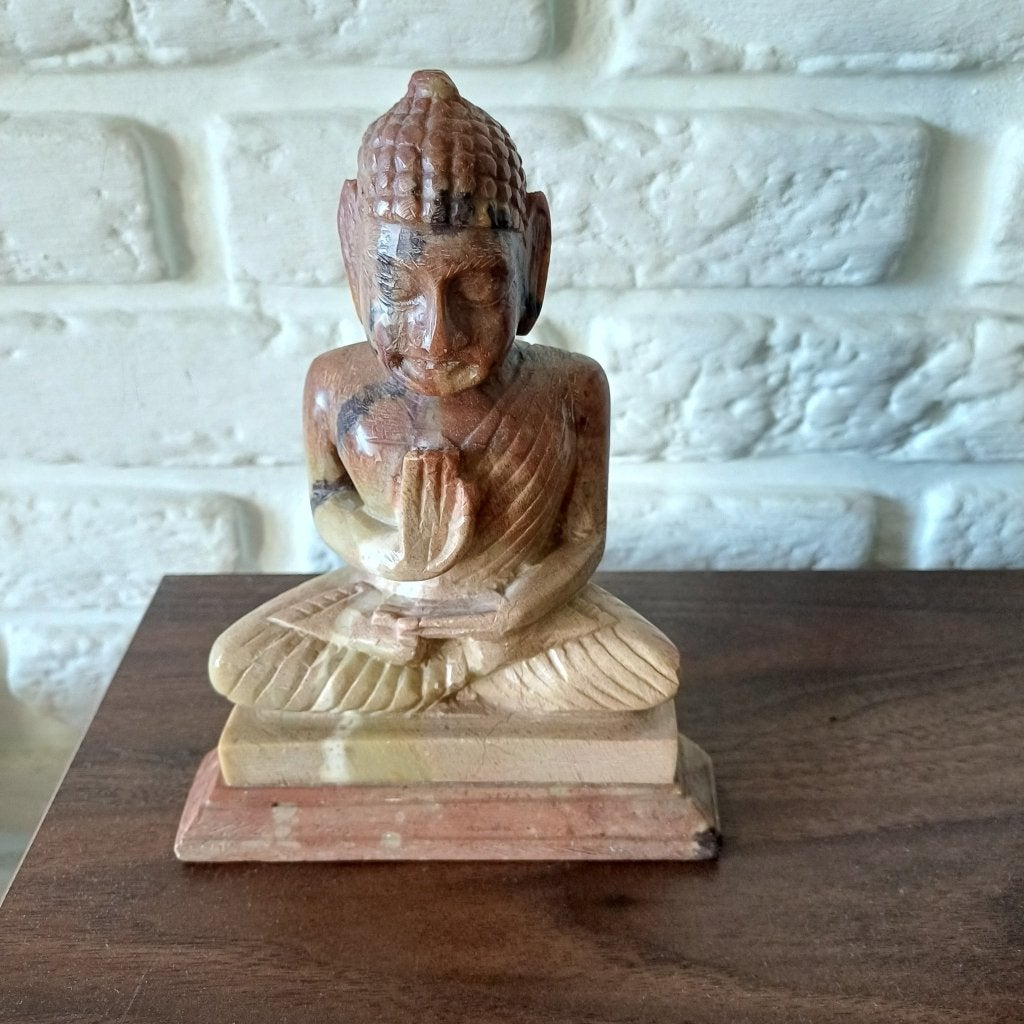 Massief marmeren Boedha uit India 18x13x6 cm, Ophalen of Verzenden, Zo goed als nieuw, 18 cm, Handgemaakt