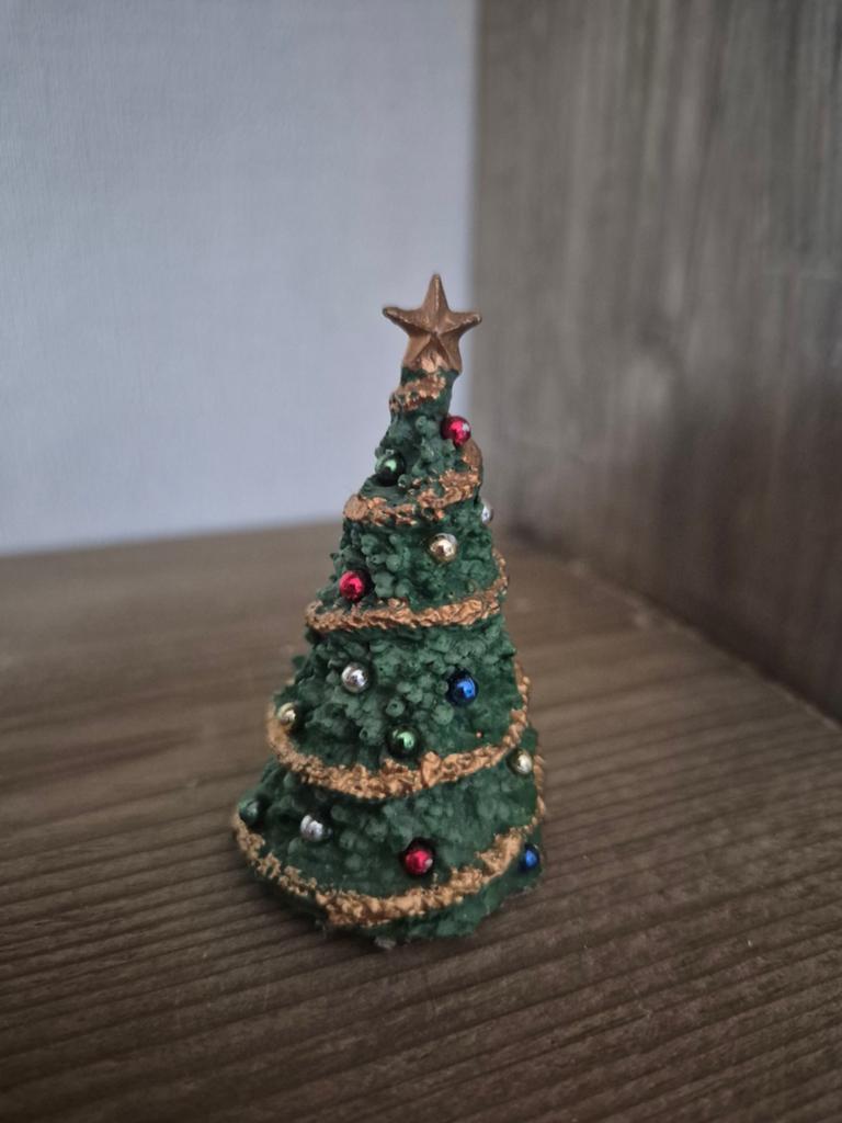 Lemax figuur 46 kerstdorp kersthuisjes, Diversen, Kerst, Ophalen of Verzenden, Zo goed als nieuw