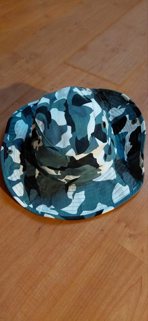 Camo Bucket Hat - Stijlvolle Camouflage Hoed, Hoed, One size fits all, Ophalen of Verzenden, Onbekend