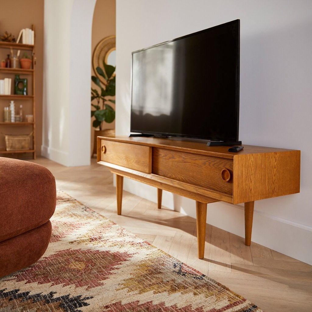 Stijlvol eikenhouten tv-meubel met schuifdeuren, Ophalen, Modern, Scandinavisch, 150 tot 200 cm, Eikenhout