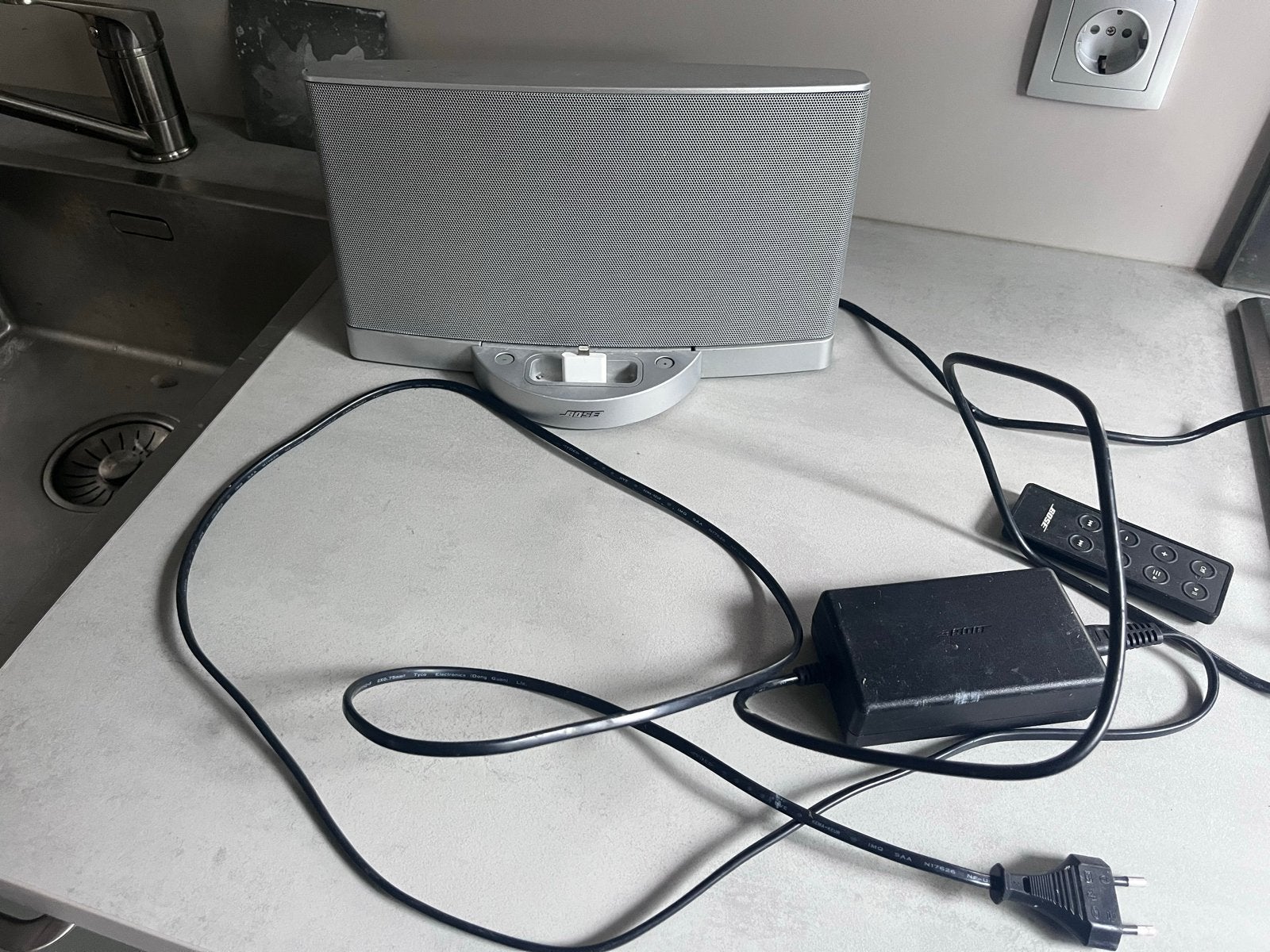 Bose SoundDock Series II met afstandsbediening, Gebruikt, Ophalen of Verzenden, Bose, Minder dan 60 watt
