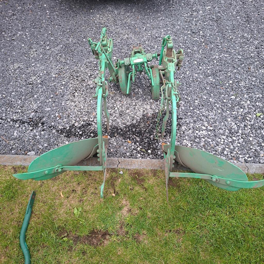 Krone handhefploeg links-rechts ploeg v tractor zonder hef, Ophalen of Verzenden