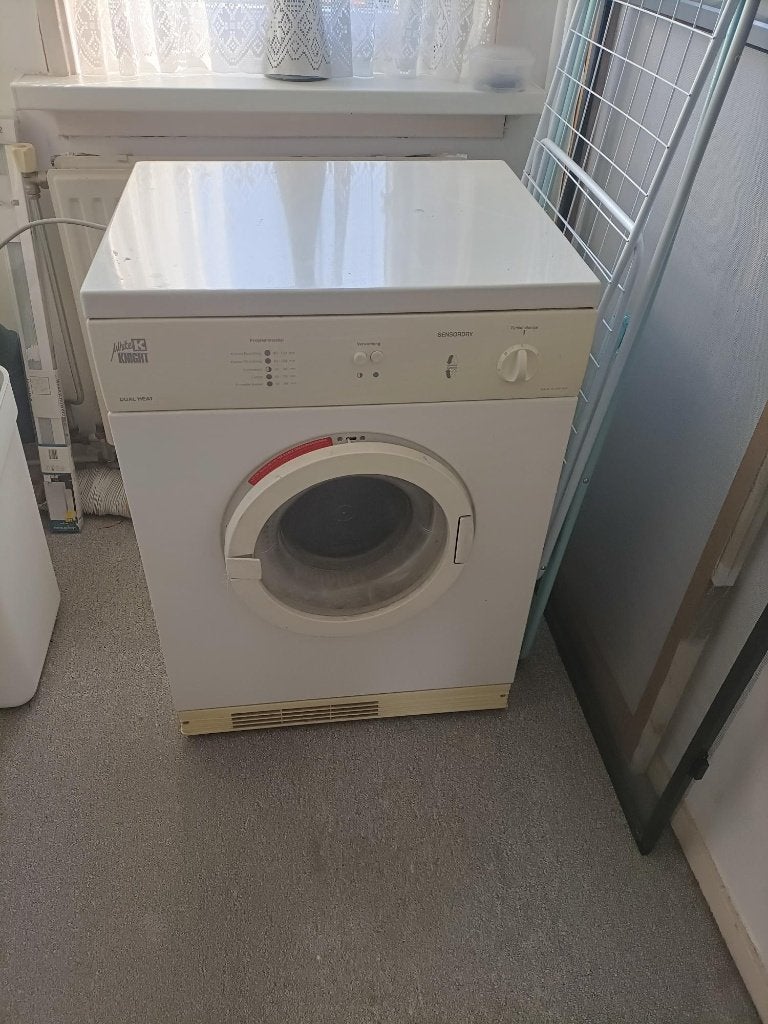 Gratis -wasdroger voor oud-ijzer, Ophalen, 6 tot 8 kg, Gebruikt, Luchtafvoer