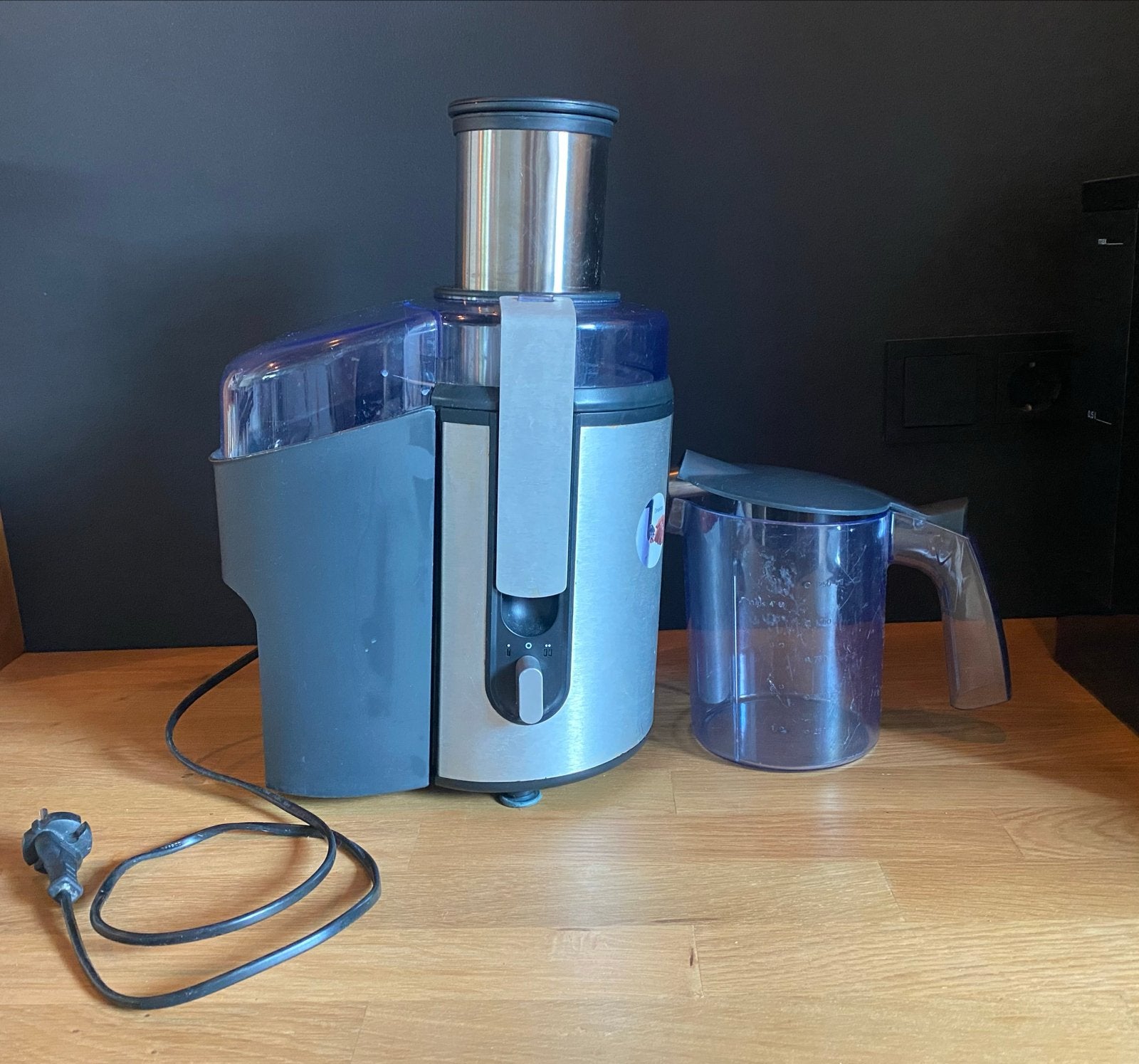Philips Sapcentrifuge - Krachtige Juicer voor Vers Sap, Ophalen, Gebruikt, Elektrisch, Sapcentrifuge