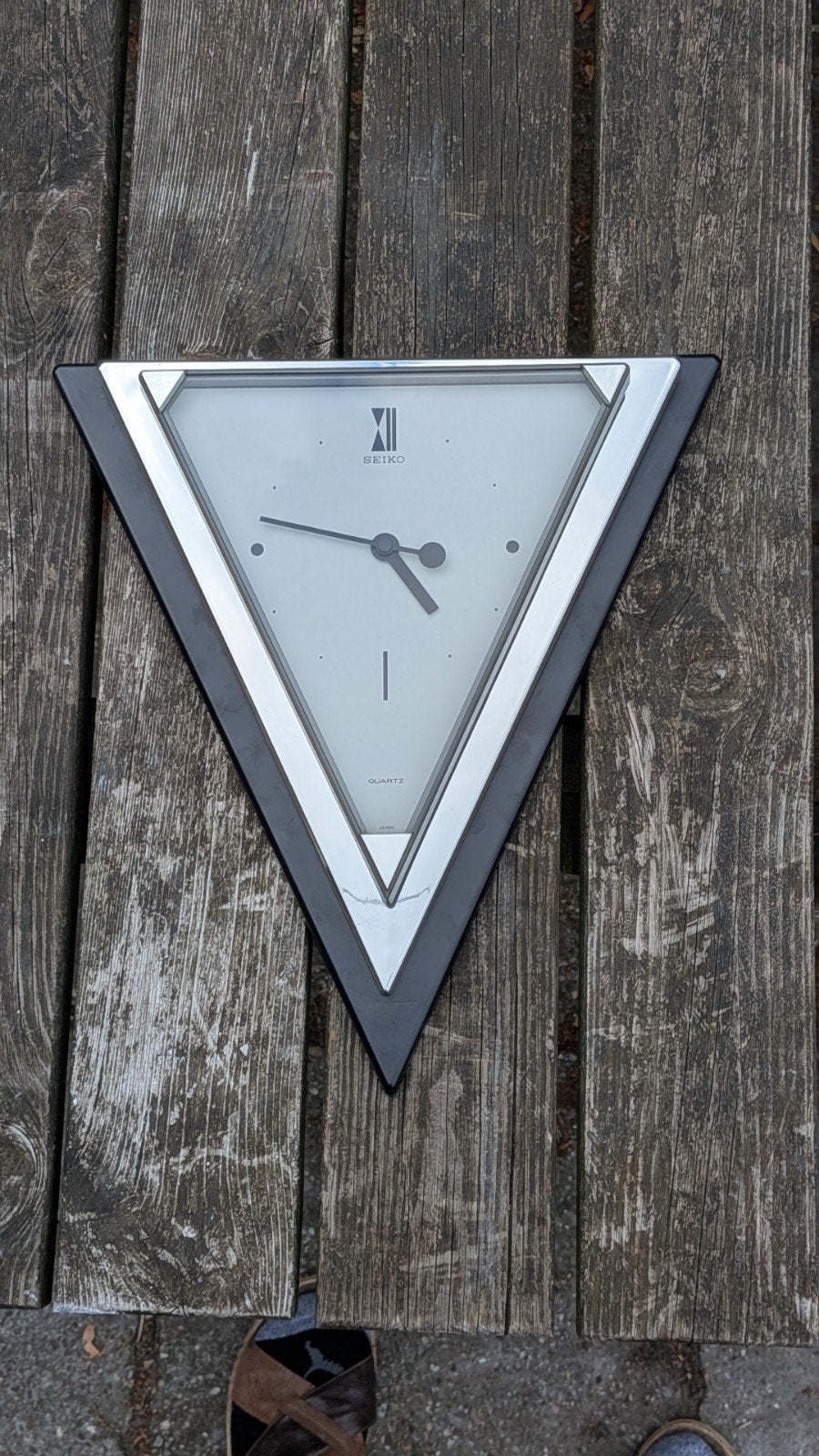 Vintage Seiko 'Zigzag' Quartz Wandklok - Driehoekig Design, Antiek en Kunst, Antiek | Klokken, Ophalen of Verzenden