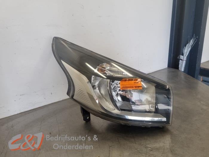 Koplamp rechts van een Renault Trafic, Gebruikt, -, Renault, -