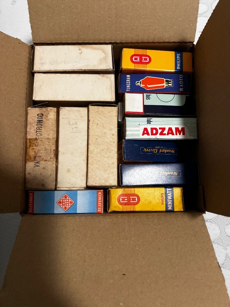 Partij oude radiobuizen (Philips, Telefunken, Adzam, etc.), Ophalen of Verzenden, Gebruikt, Overige typen