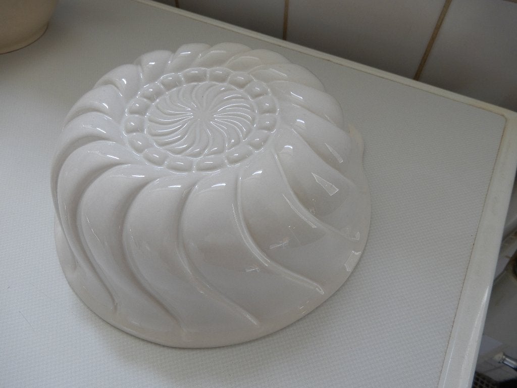 puddingvorm, antiek, kleur wit, Ophalen of Verzenden
